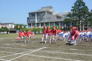 応援合戦　赤組